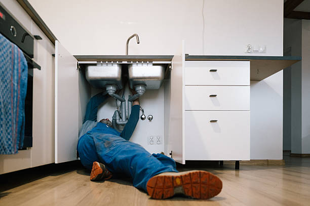 Professional Leak Detection technician working in Lakeville, MI